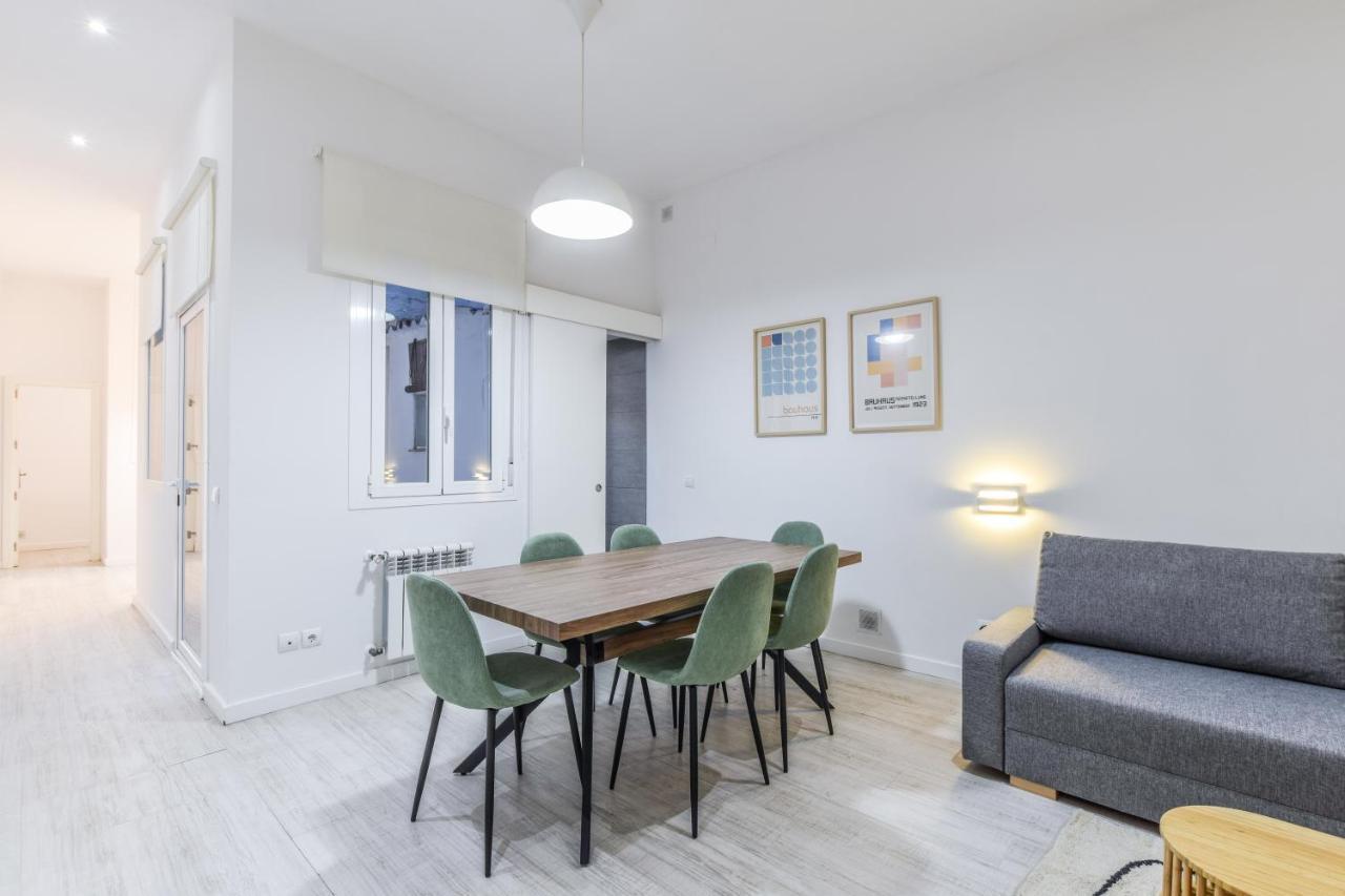 Amplio Apartamento En Malasana Para 6 Personas Apartment Madrid Exterior photo